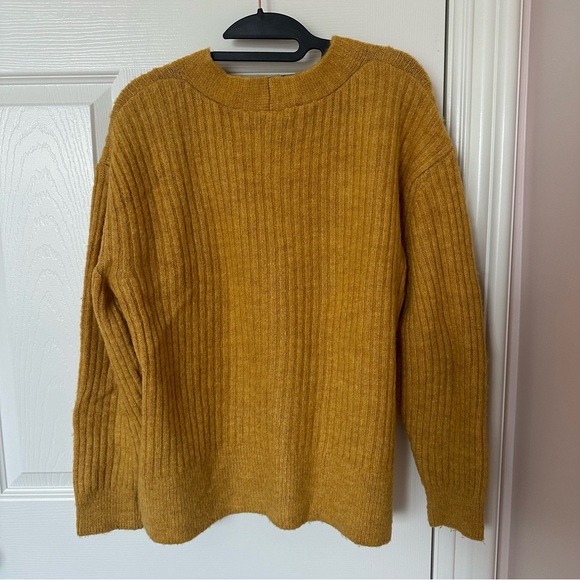Topshop Mustard Ribbed Button Front Cardigan - Picture 2 of 5